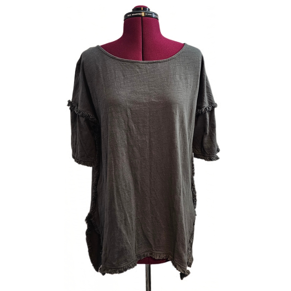 Umgee Womens Size Small Short Sleeve Fringe Relaxed Tunic Blouse Shirt Top